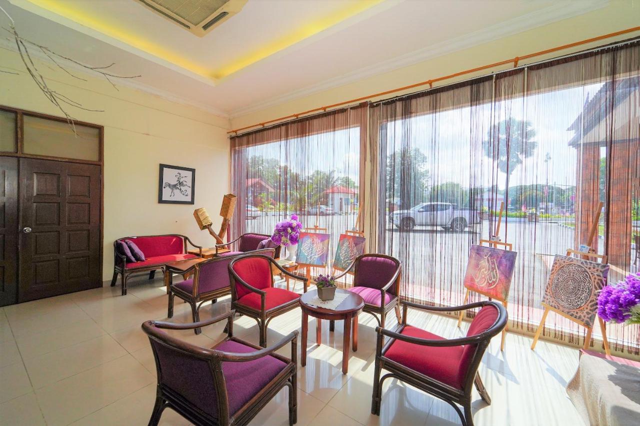 Capital O 89658 Bustani Hotel Jitra Exterior foto